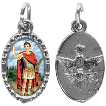 Médaille métal de couleur argentée ovale avec rebord effet dentelle H.1,5 cm avec résine. Disponible avec différents Saint