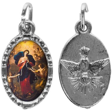 Médaille métal de couleur argentée ovale avec rebord effet dentelle H.1,5 cm avec résine. Disponible avec différents Saint