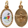Médaille métal de couleur dorée ovale avec rebord effet dentelle H.1,5 cm avec résine. Disponible avec différents Saints