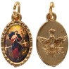 Médaille métal de couleur dorée ovale avec rebord effet dentelle H.1,5 cm avec résine. Disponible avec différents Saints