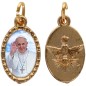 Médaille métal de couleur dorée ovale avec rebord effet dentelle H.1,5 cm avec résine. Disponible avec différents Saints