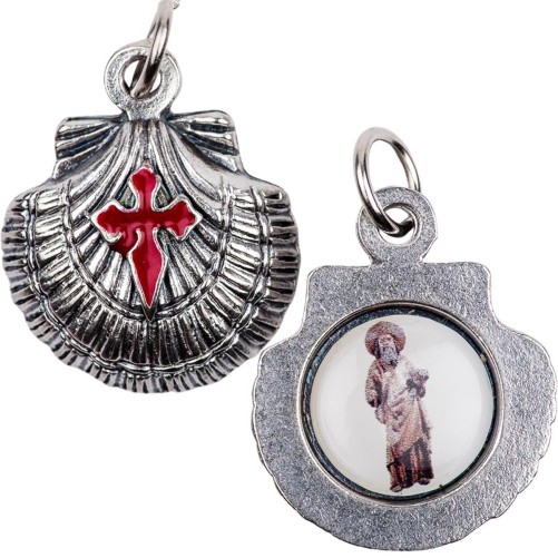 Médaille métal couleur argentée forme coquille Ø 1.9 cm au verso résine de saint Jacques