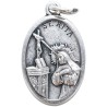 Médaille en métal couleur argentée forme ovale H. 2,2 cm. Plusieurs saints