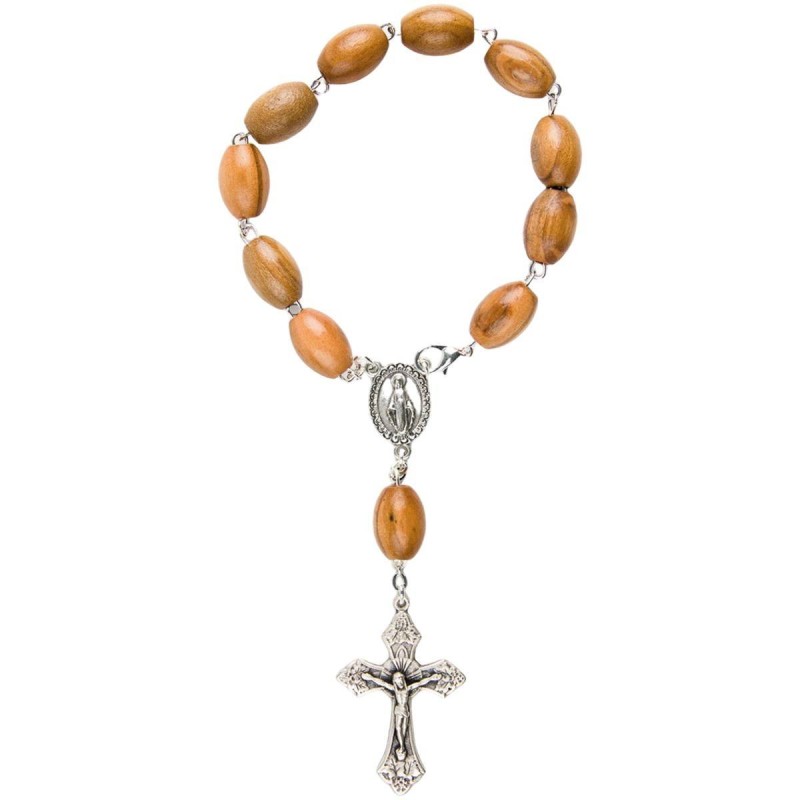 Dizainier sur chaine en bois d olivier ovale Ø 10 cm, fermoir, croix en métal avec Christ.