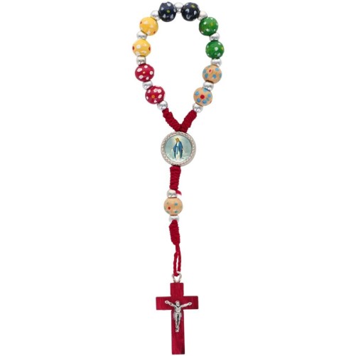 Dizainier des missions sur corde grains en bois Ø 6 mm avec résine de la V. Miraculeuse et croix en bois avec Christ en métal