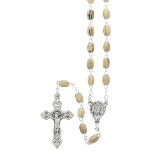 Chapelet grains ovales en bois, Ø 8 mm, chaine couleur argentee, longueur au cœur 36 cm, croix avec Christ.