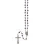 Chapelet sur chaine avec grains a facettes en semi-cristal Ø 7 mm et croix avec Christ. Existe de differentes couleurs.