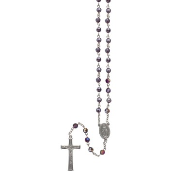 Chapelet sur chaine avec grains a facettes en semi-cristal Ø 7 mm et croix avec Christ. Existe de differentes couleurs.