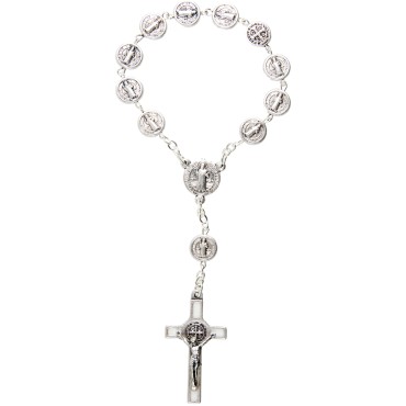 Dizainier sur chaine médaille saint Benoit Ø 7 mm, croix saint Benoit resine.
