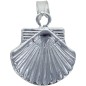 Pendentif coquille de saint Jacques de Compostelle sur 2 faces en argent 925°/°° H. 1 cm (0,80 g). Livré en boite.
