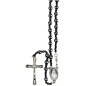 Chapelet en hématite Ø 7 mm sur câble avec fermoir, croix métal avec Christ, longueur au cœur 29 cm.