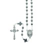 Chapelet grains en hématite cube, Ø 3 mm, avec pater croix en hématite, chaine couleur argentée et croix avec Christ.