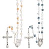 Chapelet grains bicolore blanc/ brillant, Ø 7 mm, chaîne couleur argentée, longueur au cœur 34 cm, croix avec Christ.
