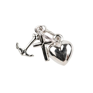 Croix de cou des 3 vertus en argent 925 (1,10 g) – Espérance, foi, charité – H. 1 cm. Livrée en boîte.