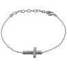 Bracelet en argent 925 (1,78 g) ajustable, avec croix sertie de zirconium – H. 1,5 cm. Livré en boîte.
