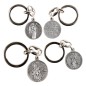 Porte-cles Ø 2.5 cm couleur argentee double face revers avec priere, plusieurs saints.