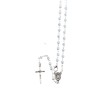 Chapelet grains nacres, Ø 5 mm, chaine couleur argentee avec fermoir,  longueur au cœur 28 cm, croix avec Christ plus boite.