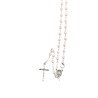 Chapelet grains nacres, Ø 5 mm, chaine couleur argentee avec fermoir,  longueur au cœur 28 cm, croix avec Christ plus boite.