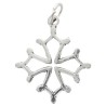 Pendentif croix occitane en metal de couleur argentee. 2cm
