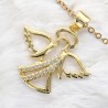 Collier avec chaine L.45 cm réglable jusqu'a 50cm avec ange strass H.2 cm en acier inoxydable dorée, livrée en pochette.