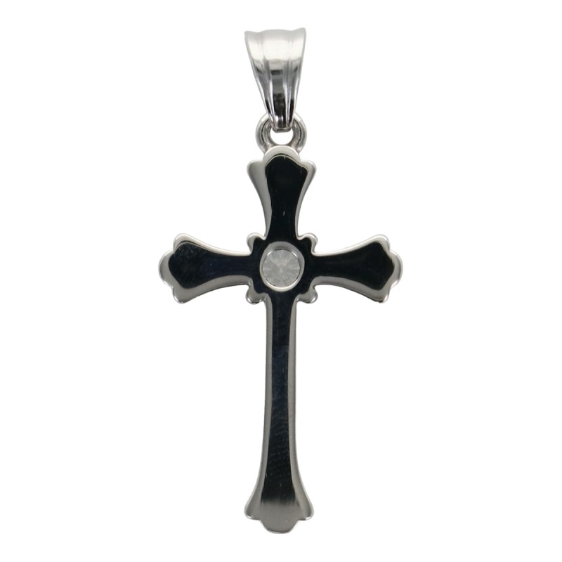 Croix de cou de couleur argentee en acier inoxydable centre zirconium H. 3 cm.
