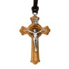 Croix de cou de saint Benoit en bois d' olivier, hauteur 4 cm avec médaille imprimée et cordon 65 cm.