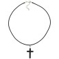 Pendentif croix en hématite, sur cordon noir réglable avec fermoir, hauteur 5 cm.
