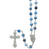 Chapelet en acrylique marbré Ø 8 mm, sur chaîne, croix avec Christ, longueur au cœur 40 cm, plusieurs couleurs disponibles.