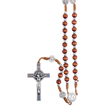 Chapelet de saint Benoît, sur corde avec fermoir grains en bois  Ø 7 mm, longueur au cœur 32 cm, croix métal de saint Benoît.