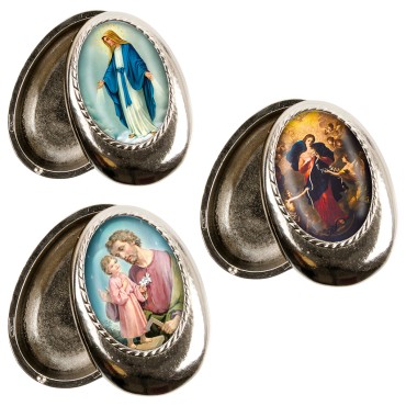 Boite à pilules de forme ovale 4,5 x 3,2 cm avec résine, plusieurs saints.