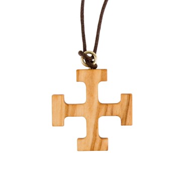 Croix de cou Scout en bois d' olivier H. 2,4 cm avec cordon cuir 70 cm.