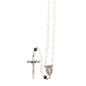 Chapelet grains nacre avec pater hématite, Ø 8 mm, chaine, longueur au cœur 34 cm, croix avec Christ. Livre en boite.