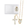 Coffret chapelet de communion sur chaine couleur doree grains Ø 4 mm, longueur au cœur 27 cm, croix emaillee plus medaille.