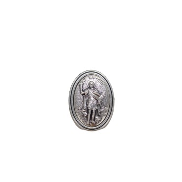Plaque auto ovale H. 3.8 cm en métal couleur argentée. Plusieurs saints.