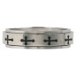 Bague dizainier tournant avec croix ajouree en acier inoxydable de couleur argente. Differentes tailles.