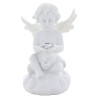Ange blanc en resine, assis sur un nuage avec coeur LED (piles incluses) H. 11 cm.