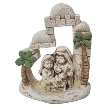 Nativite en resine beige peinte a la main, plusieurs sujets.