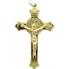 Croix de saint Benoit en metal couleur doree, hauteur 7,5 cm.