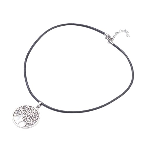 Collier avec cordon cuir noir L. 45 cm avec chaine reglable et fermoir homard, pendentif arbre de vie.