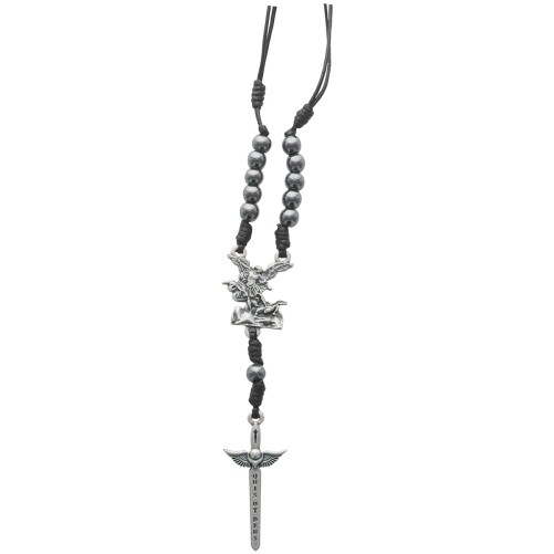 Collier dizainier réglable avec cordon noir, grains en hématite, cœur Saint Michel et pendentif épée de Saint Michel.