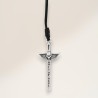 Collier cordon noir, pendentif épée de saint Michel couleur argentée, H 4 cm.