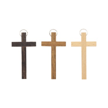 Croix de cou en bois H. 6 cm (sans cordon).