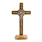 Croix de saint Benoit sur socle en bois d'olivier, hauteur 14,5 cm.