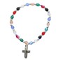 Bracelet sur élastique pour enfant, grains multicolores Ø 4 mm, avec croix.