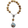 Couronne sur corde, avec perles en bois Ø8 mm et médaille en métal avec résine représentant saint Antoine.