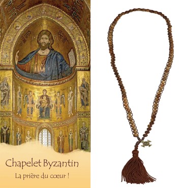 Chapelet byzantin, perles bois Ø6 mm, croix orthodoxe métal bronze. Long. jusqu’au cœur : 35 cm.