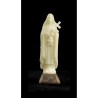 Statue fluorescente assemblée de sainte Thérèse, Hauteur 10 cm.