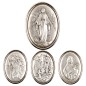 Plaque auto ovale H. 3,5 cm en metal. Plusieurs saints.