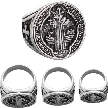 Bague en acier inoxydable de couleur argentee avec medaille de Saint Benoit Ø 2 cm. Existe en differentes tailles.