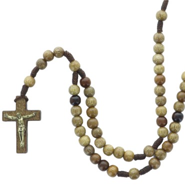 Chapelet sur corde, grains ronds Ø6 mm avec fermoir, longueur jusqu’au cœur : 26 cm, croix en bois avec Christ.